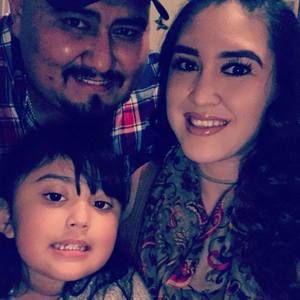 Meet your Posher, Adrii